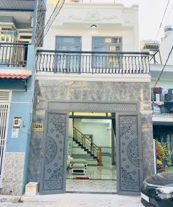 Bán nhà mặt tiền hẻm 158 Lâm Thị Hố tiện ích đầy đủ có vị trí đẹp hiếm tại Quận 12