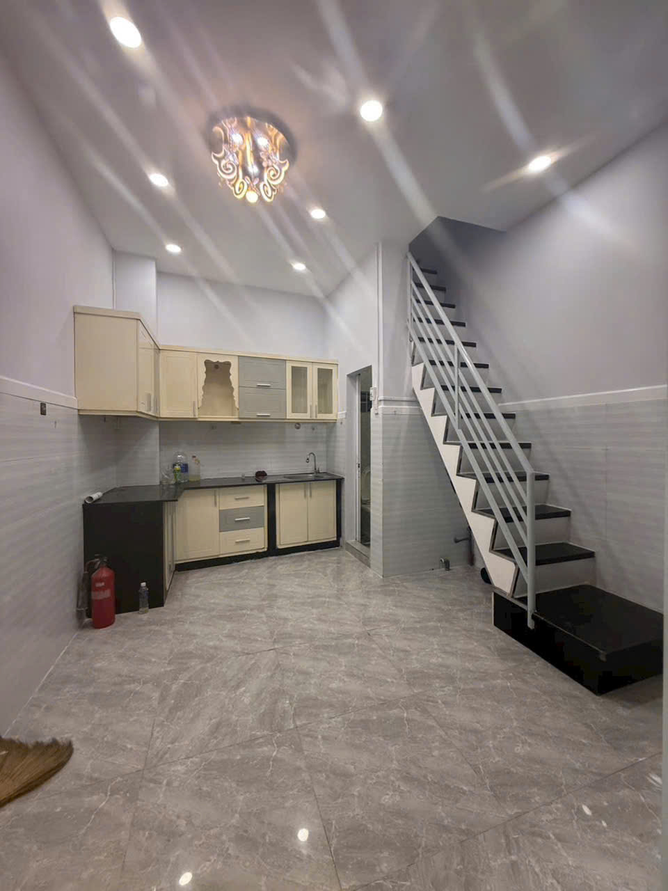 z7471255779055_a2e61e2594b133b831059a487fd39e08